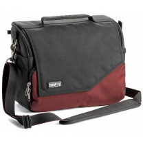 Think Tank Mirrorless Mover 30i Deep Red